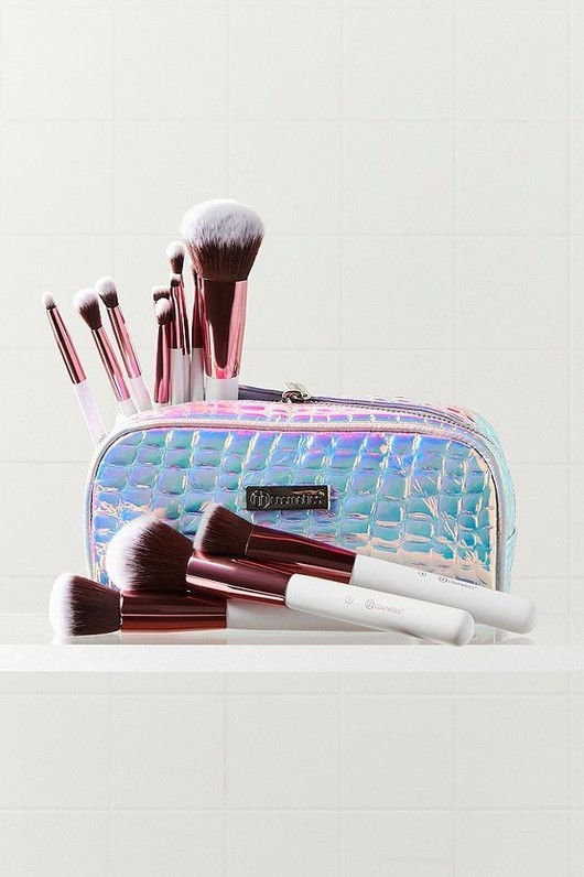 bh cosmetics Crystal Quartz 12-Piece Brush Set