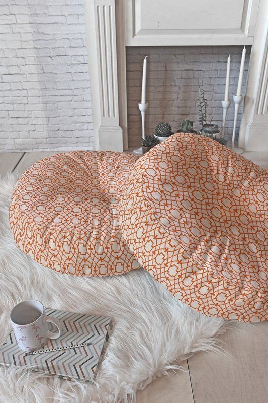 Blakemore Umbria Round Floor Pillow