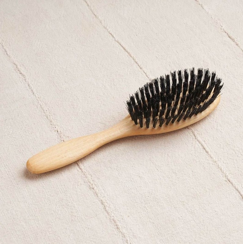 Boar Bristle Hairbrush, Round