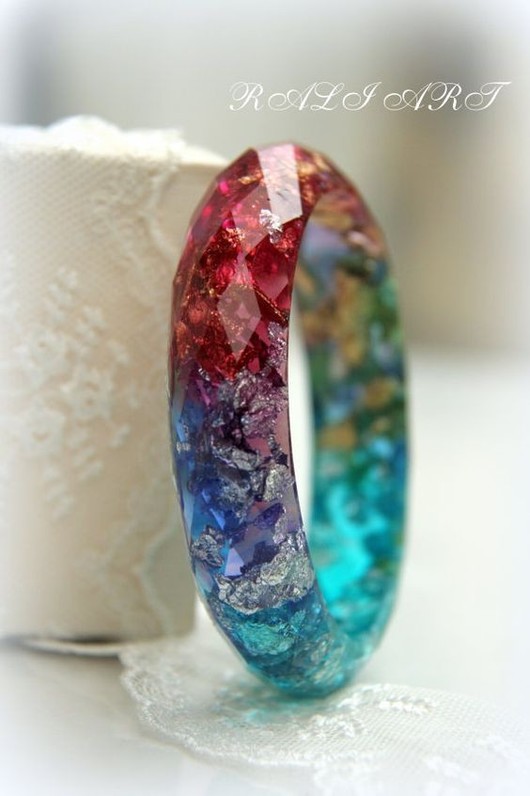Boho bracelet colored resin silver flakes