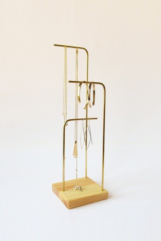 Earring Stand