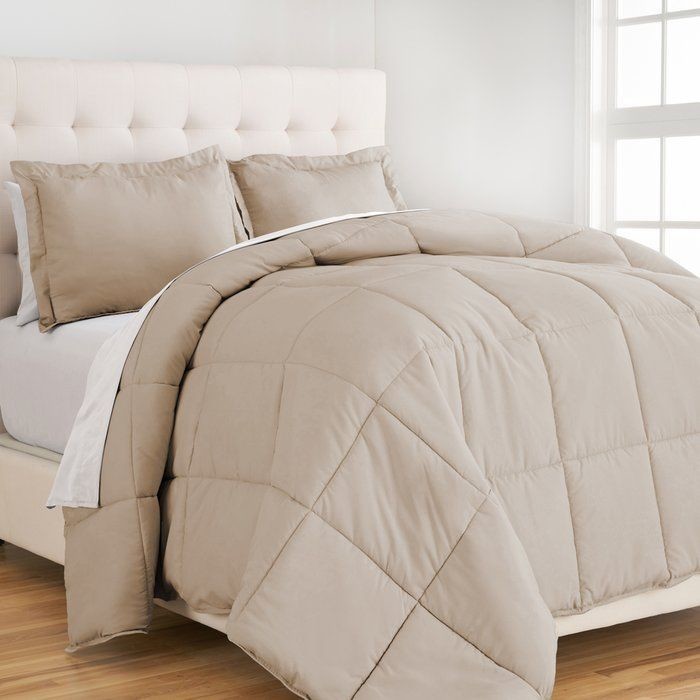 Geng Comforter Set