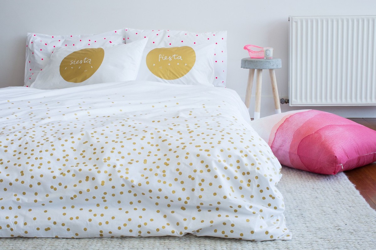 Gold sprinkle sprinkle organic cotton doona