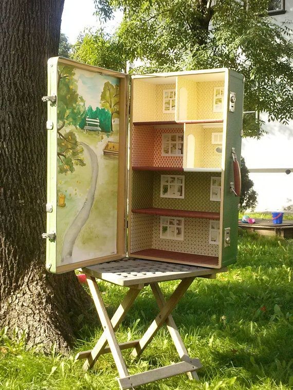 Green from Kalamaja -Travelling Dollhouse