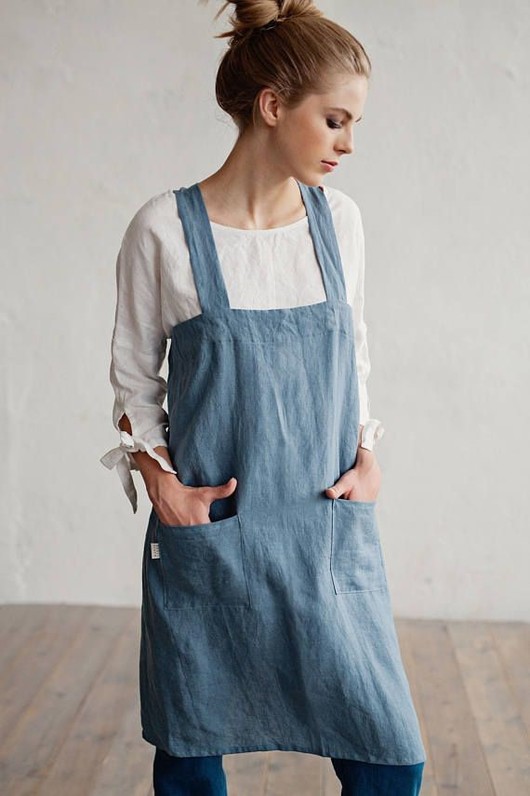 Japanese cross back linen apron