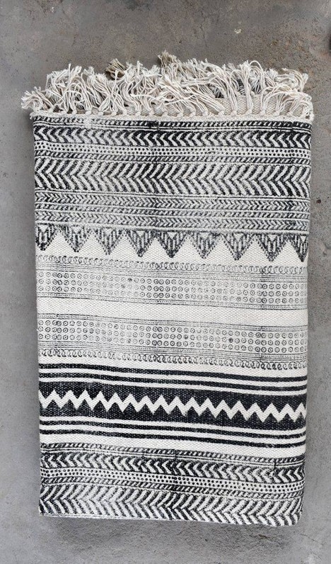 Large Indian rugs cotton rug