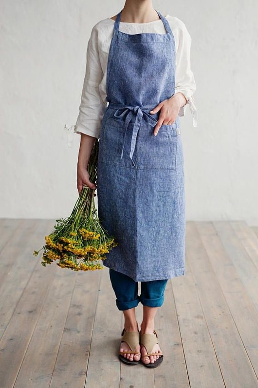 Linen bib apron in Denim texture