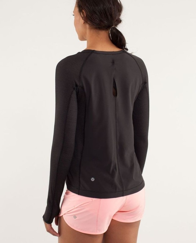 Lululemon Run:  Silver Lining Long Sleeve