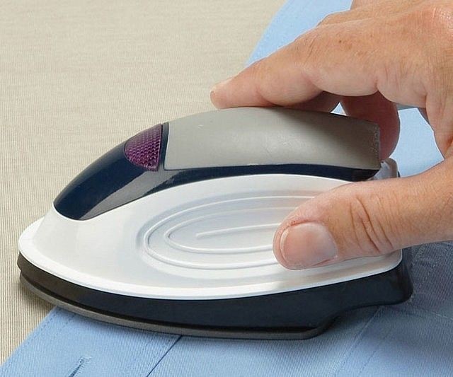 Mini Travel Iron