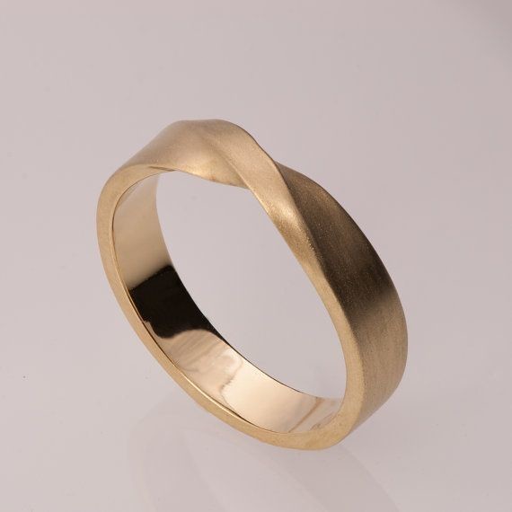 Mobius Ring - 14k Gold Ring