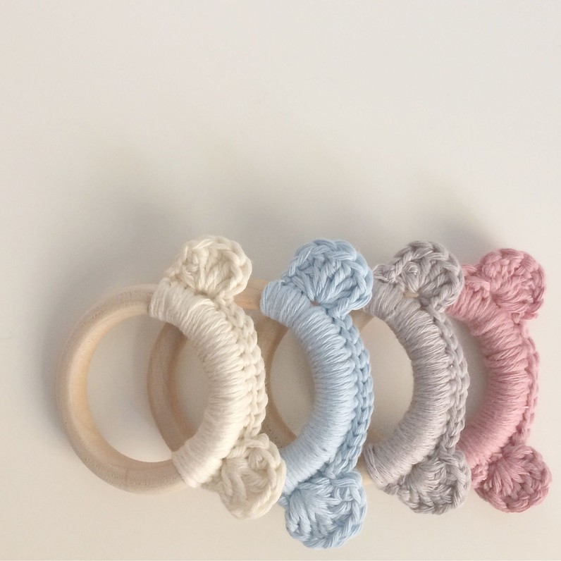 Mordedor orejas de oso by mariaatelier