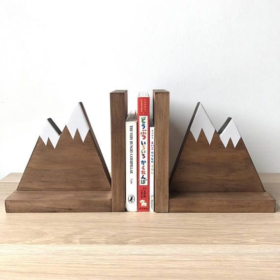 Decorative bookends