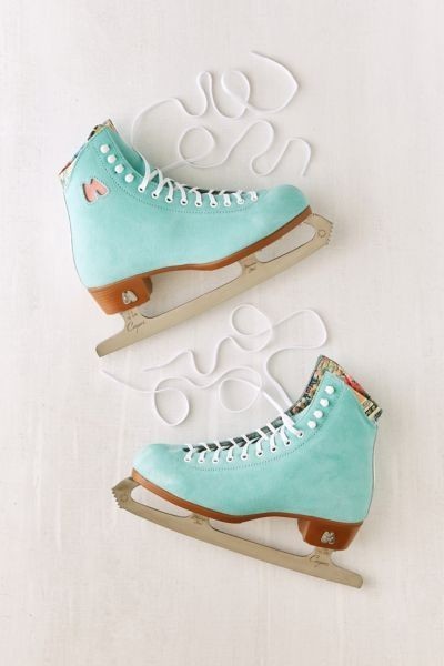 Moxi Suede Ice Skates