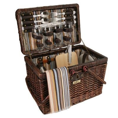 Picnic and Beyond Willow Picnic Basket for 4, Brown