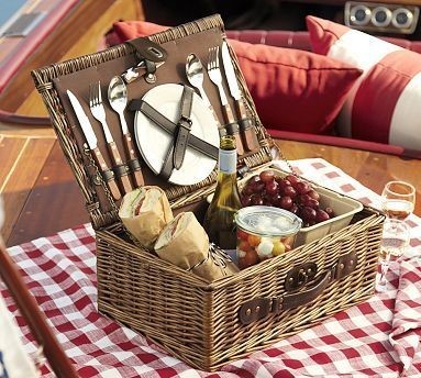 Rattan Picnic Basket for 2