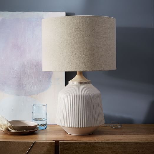 Table lamp