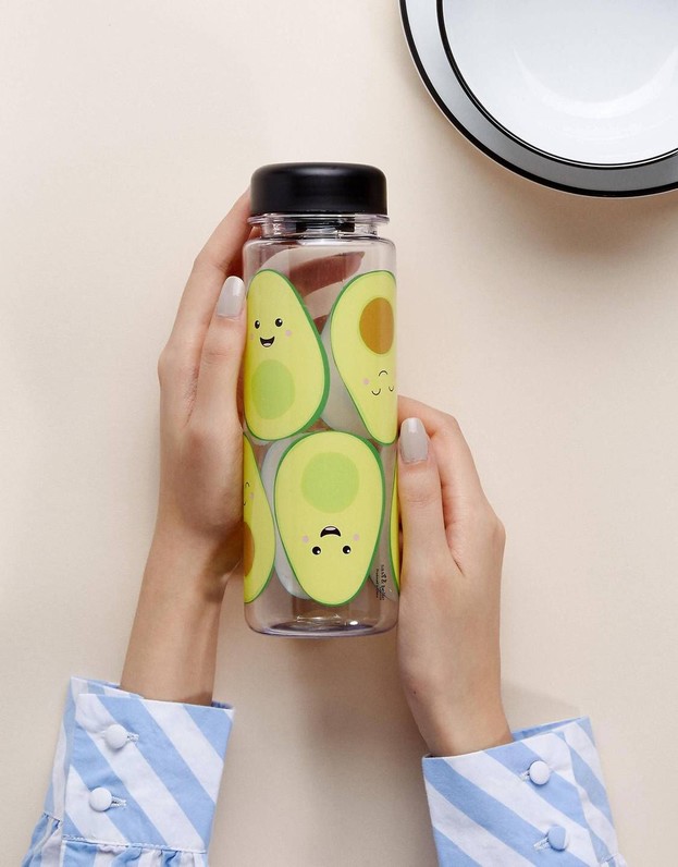 Sass & Belle avocado drinks water bottle 550ml