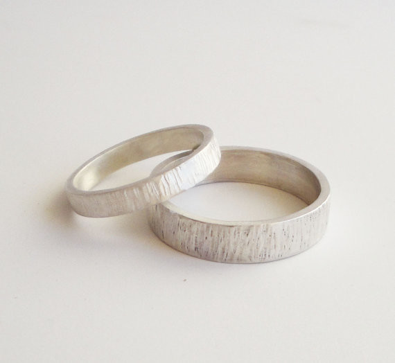silver wedding rings set
