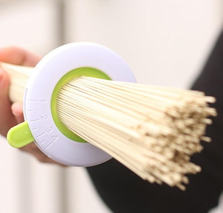Spaghetti-Gauge Pasta Measuring Tool