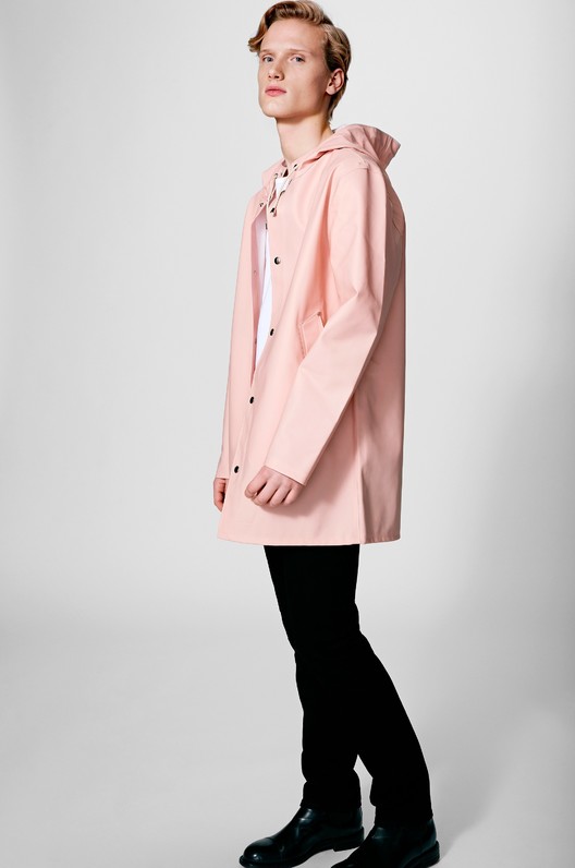 Stockholm Pale Pink by Stutterheim Raincoats
