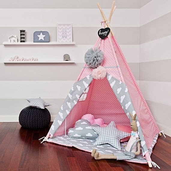 Kids play tent