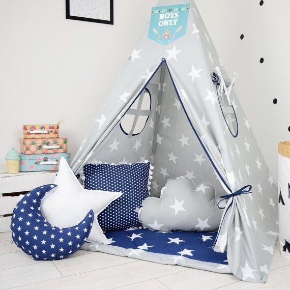 Kids play tent